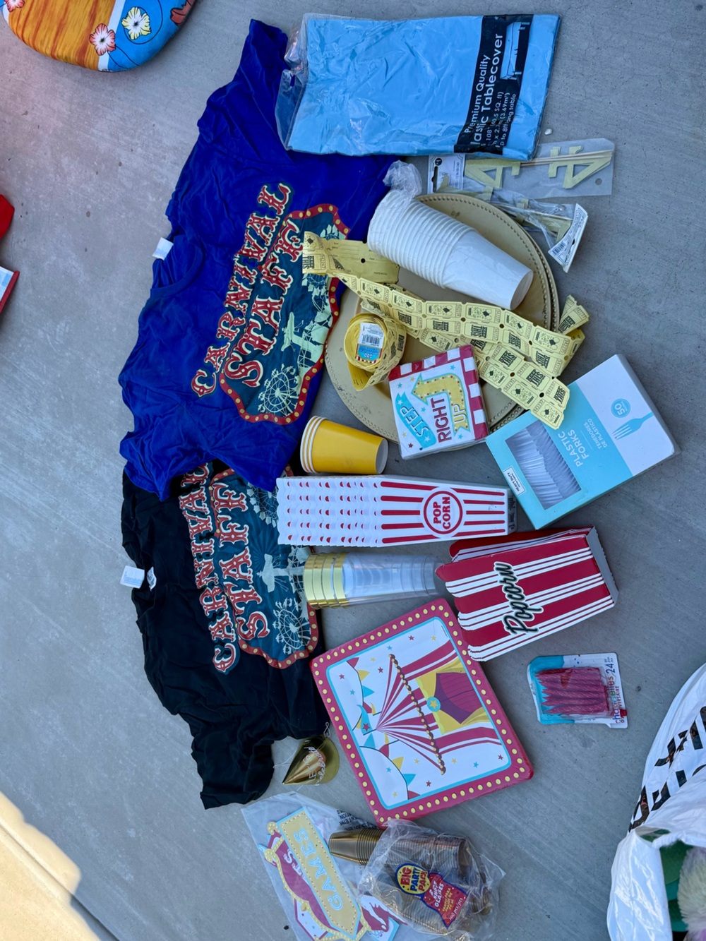 Assorted Carnival/Circus Party Supplies